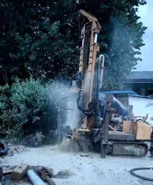 裕安区钻岩石井